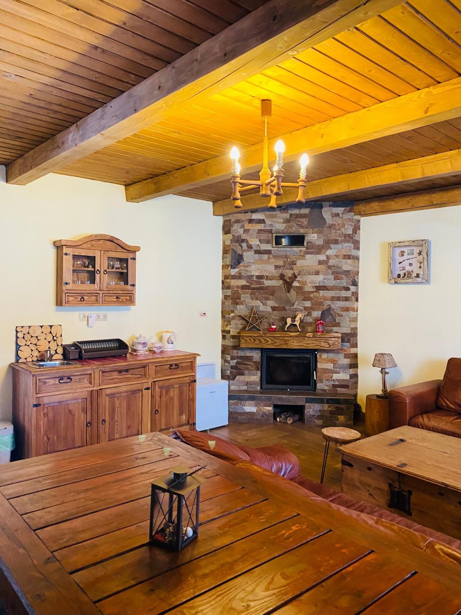 Holiday Home Usadba Novoselitsa Eksteriør billede